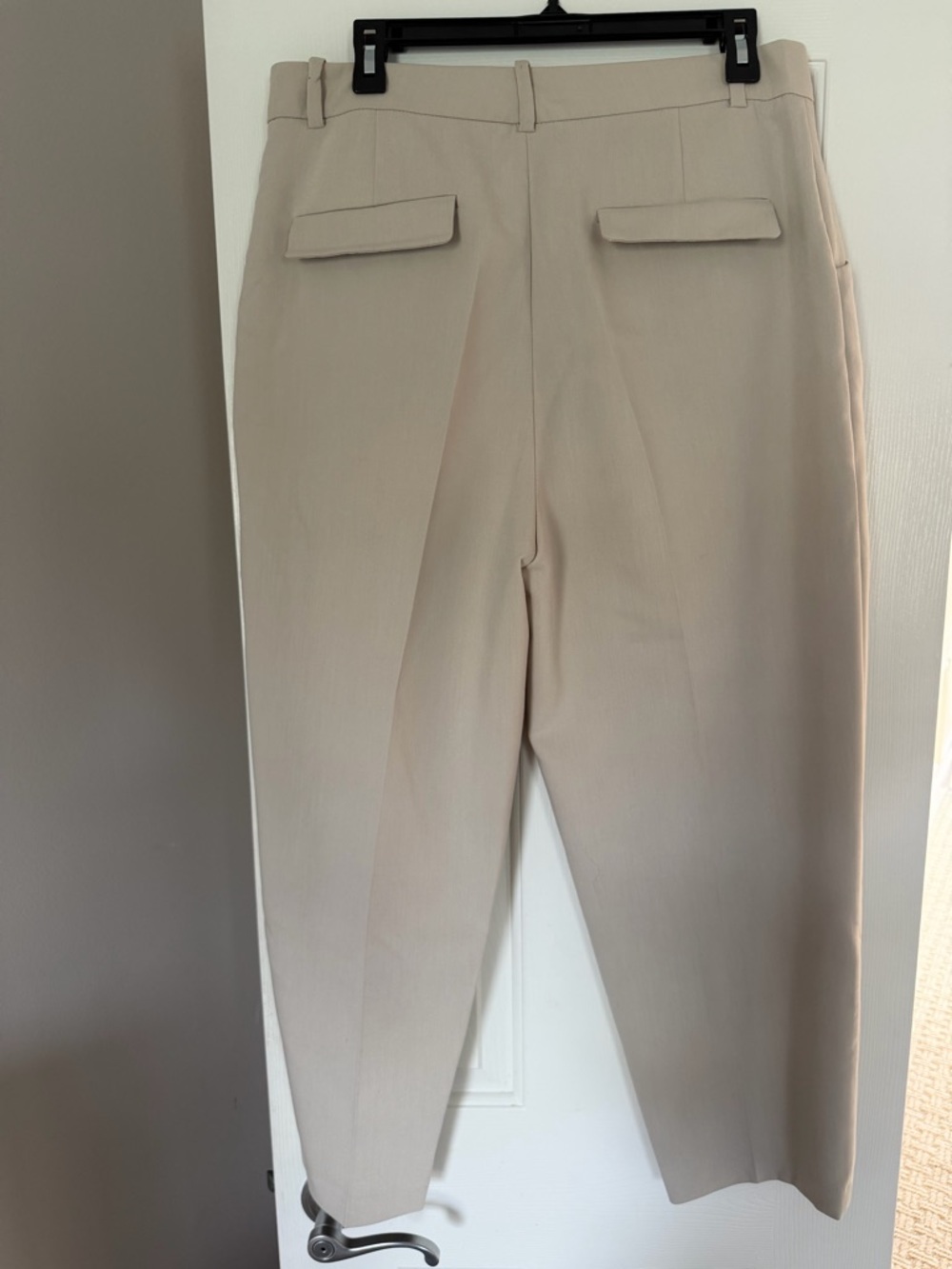 Zara Cream Cropped Pleated Trousers with Tan Belt - Picture 3 of 4